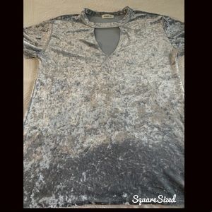 Gray Velvet short sleeve shirt